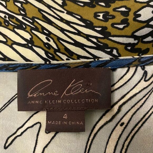 Anne Klein collection puffy sleeves 100% silk blouse, size 4 - Picture 8 of 9